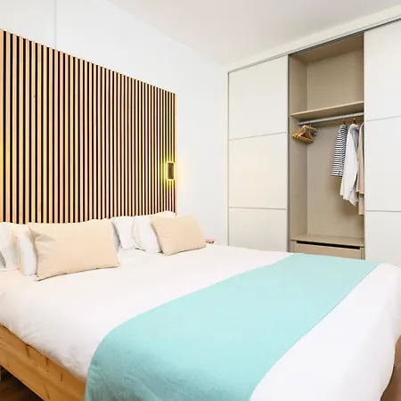 아파트 Brand New Spacious Duplex 100m From The